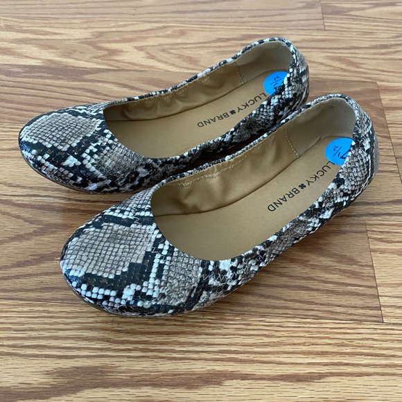 NEW Lucky Brand Erin Snakeskin Ballet Flats Round - Picture 2 of 10